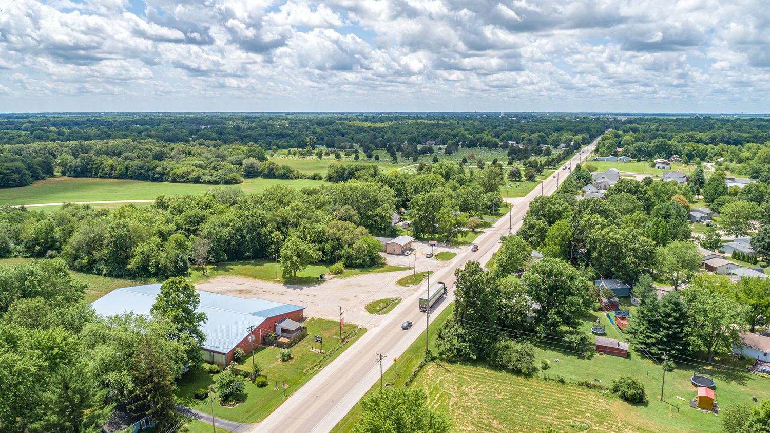 3320 Illinois Route 16, Litchfield, IL 62056